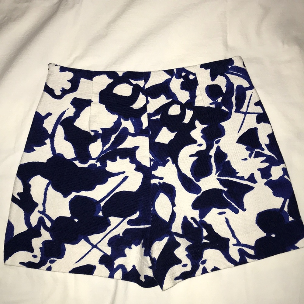 ZARA patterned high waisted shorts